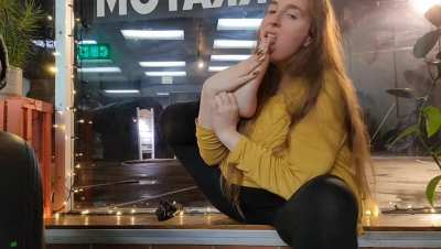 What would you do if you walked by me licking my soles in the window? 😇