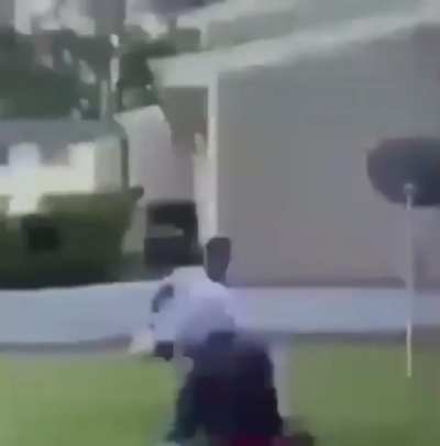 Can&rsquo;t touch this