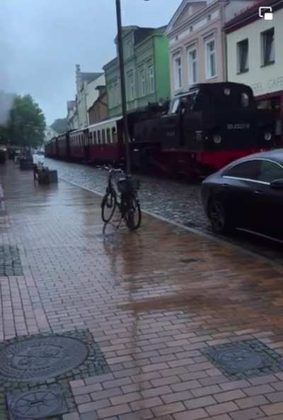 I guess the train should have had the headlights on and this wouldn&rsquo;t have happened
