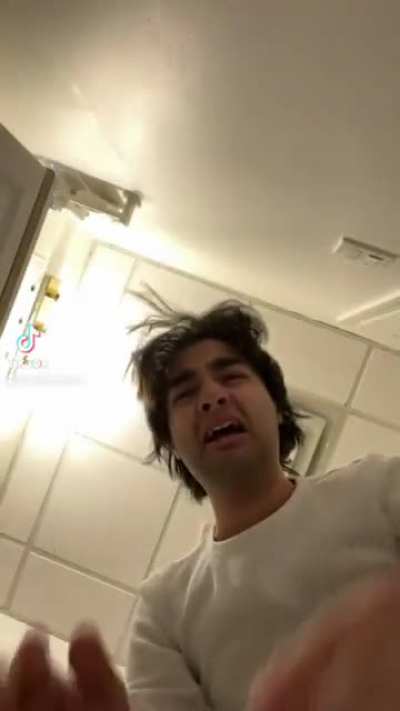 POV: you just choked on a hot pocket and now I&rsquo;m giving you CPR