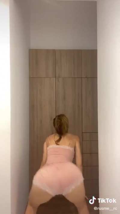 Ass clapping