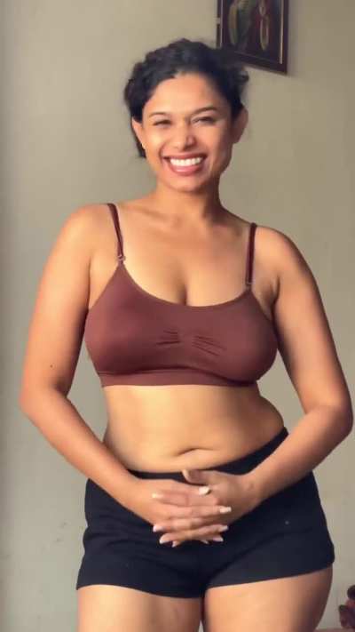 Simone Sharma