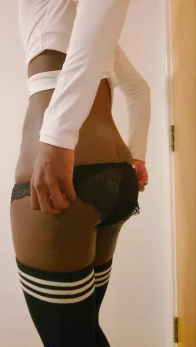 Do you guys like big dick femboys?