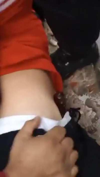 Individuo armado fue detenido luego de forcejear con la policía de CABA, afirmó tener 
