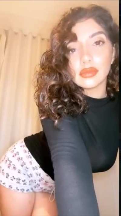 Deyana Live 1