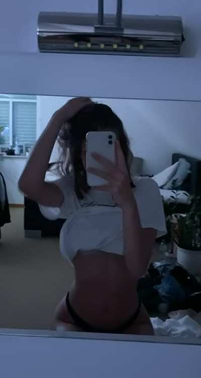 [SELLER]Hey it’s me Carla👄🇨🇦19Teen 🤪 Let‘s have some fun🔥 Daily Posts, CUSTOM VIDS🍑 Dirty Sexting to SUBS❤️ Dick ratings and more ❣️ ONLY 5$