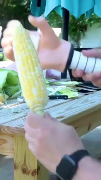 Yeah! I need this in my life... HandCob🌽