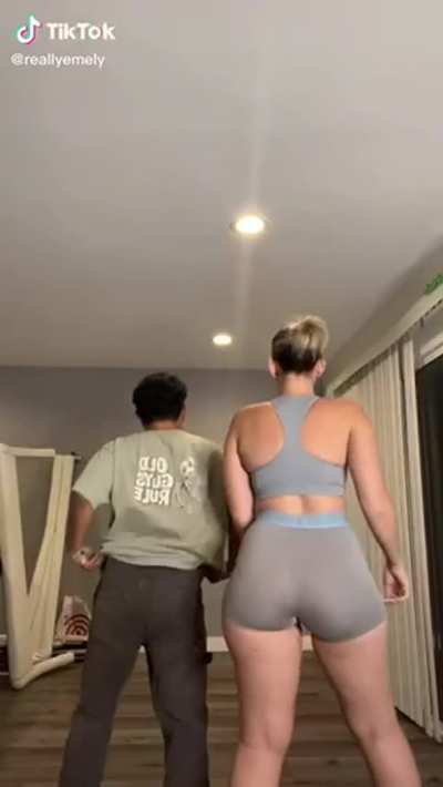 ReallyEmelyNSFW - Video #0799