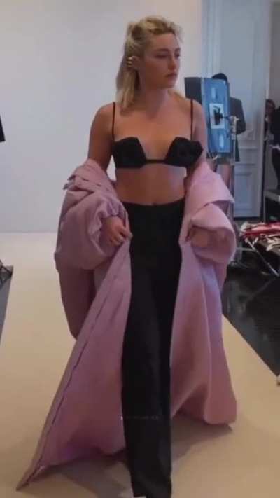 Florence Pugh