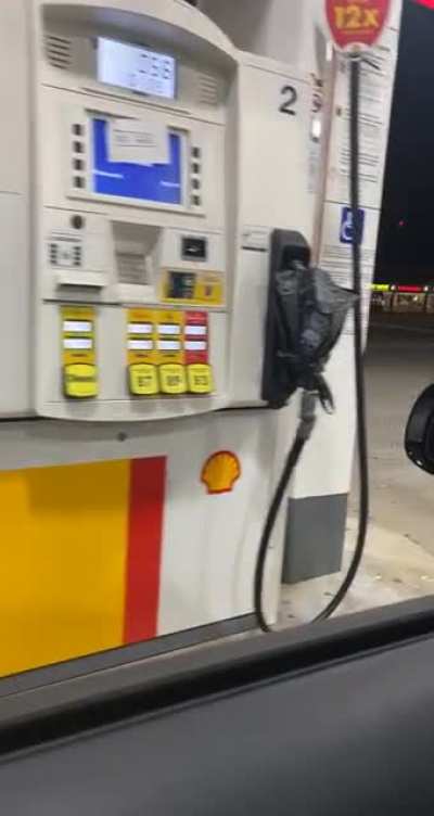Atlanta has a shortage of gas AND chicken and I can&rsquo;t get EITHER