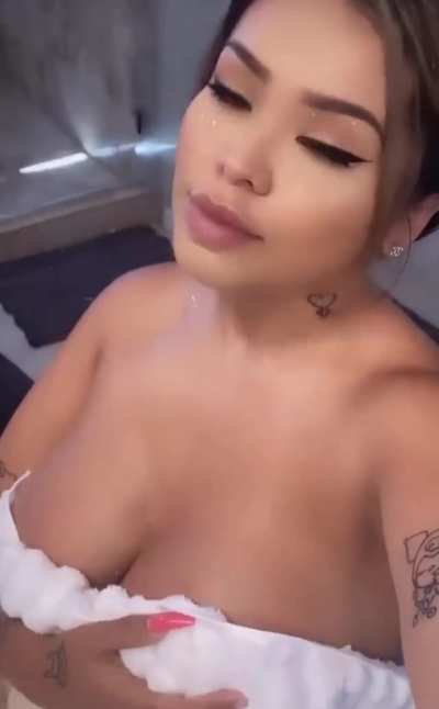 Insta