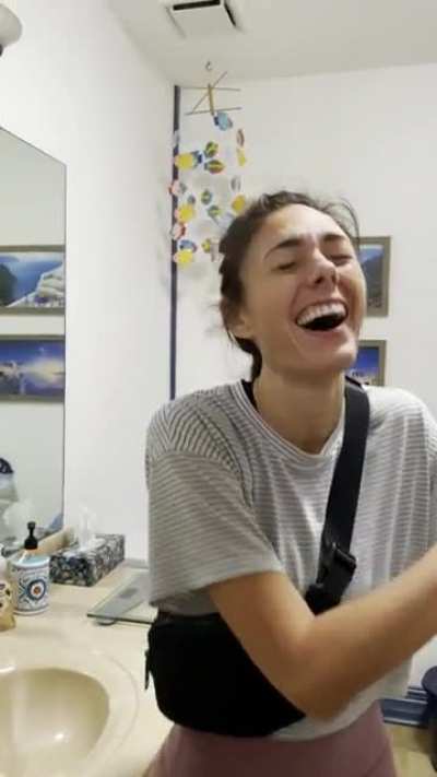 My girlfriend is the jumpiest person in the world. Here&rsquo;s a highlight reel proving it.