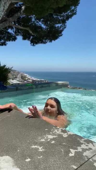 Gabbie&rsquo;s Huge Tits in Slow-Mo