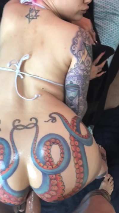 Dildoed my ass all morning, Then called this guy to come over & shoot his cum inside to finish me off.
