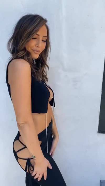 Cassie Lee