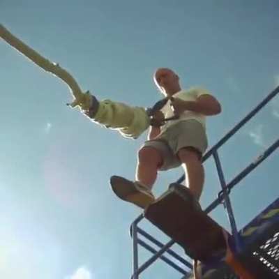 Letting go of the rope during a bungee jump