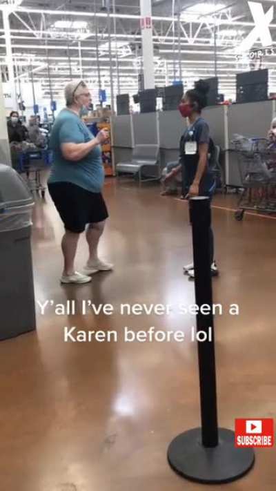 Walmart karen yelling at manger over checkout issue.