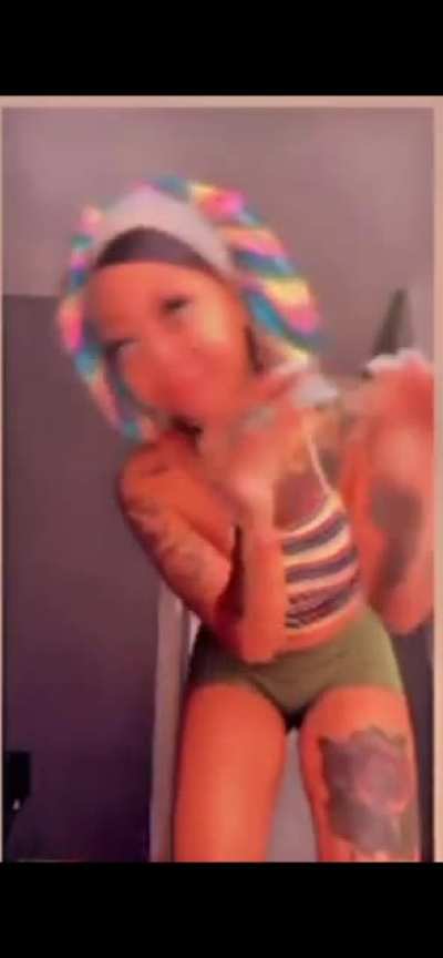 Part 4 the quilty trash I had to crop the lil ahh video on her story