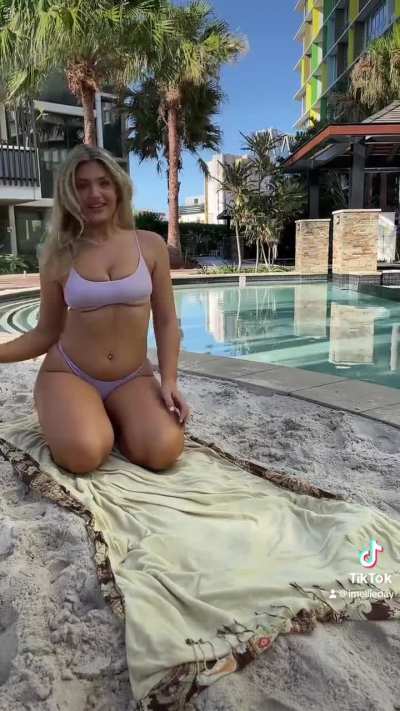 @imellieday