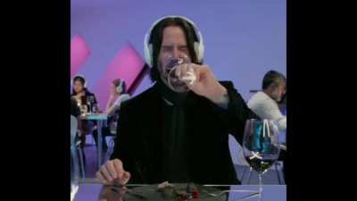 Keanu loves 808s