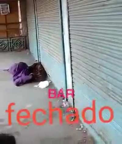 Tem q abrir o bar na base da cabe&ccedil;ada