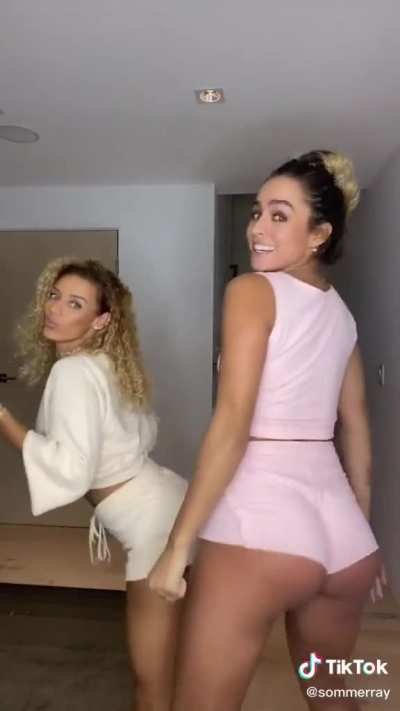 Slow mo ass