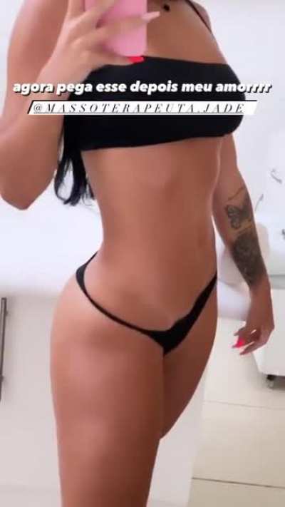 Let&iacute;cia Castro @castrollet