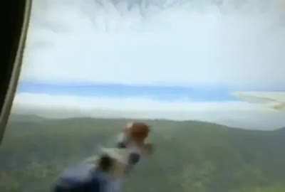 Sonic Forgets Parachute, What Happens Next Will Shock You 😱😱😱😱