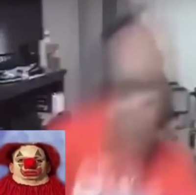 Jump scare alert