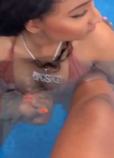 💦💦