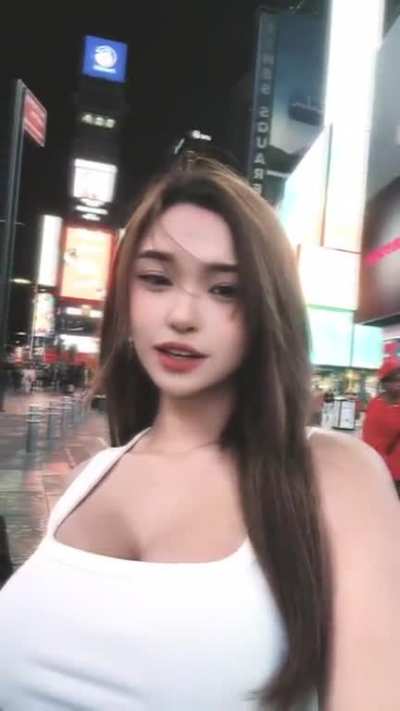 Jeila Dizon