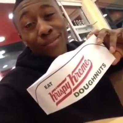 he do be back at it again again at kripy kreme doe