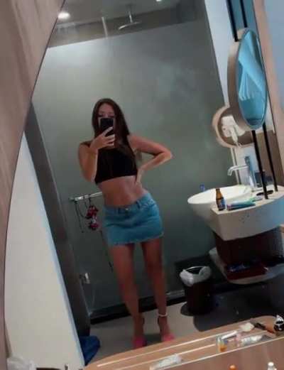 do you like how i look in this?