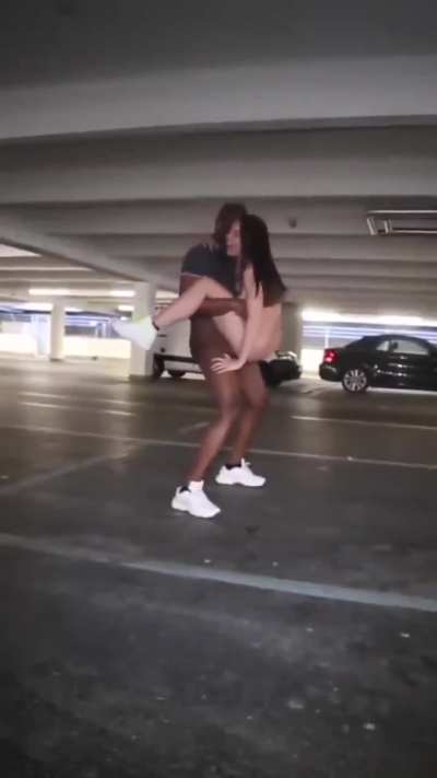 Running into your ex in the parking lot was all you needed to realize she ain’t missing you 🤭♠️