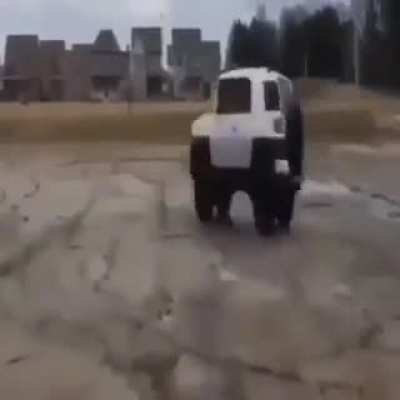 This car spins yeah