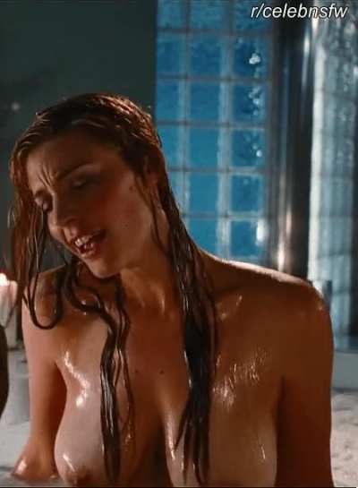 Jessica Par&eacute; 