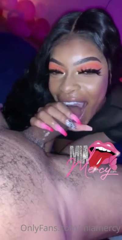 MIA MERCY / 😩😩 EAT THAT DICK UP / TWITTER : OMG__THOT 🧎🏾&zwj;♀️/ ANY ONLYFANS YA WANNA SEE LMK 🤫❗️