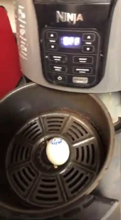 Frying an egg with air