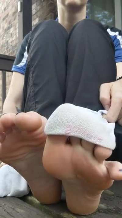 I want you to sit down &amp;amp; smell these sweaty soles