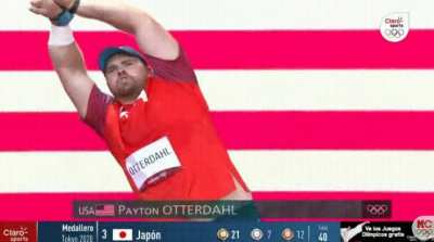 Yet another One Piece fan at the olympics! SUUUUPER!