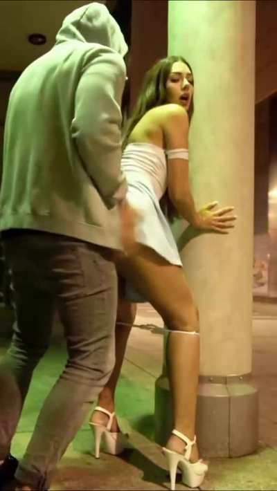 Alley Quickie