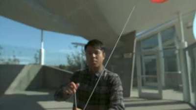 Dude yo-yos with no string attached .