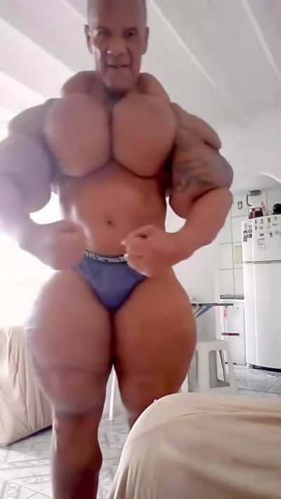 Quem criticar ta com pura inveja do monstro