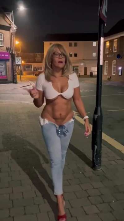 Hotwife