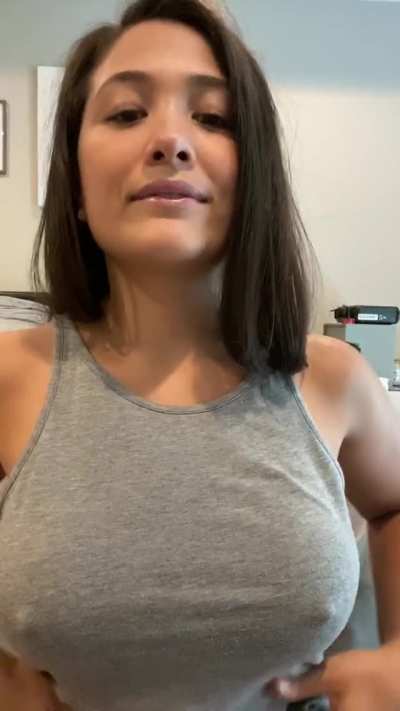 My "Dirty talking" titty reveal. How do I sound? 😘
