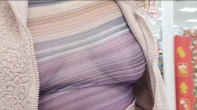 love my see thru top!
