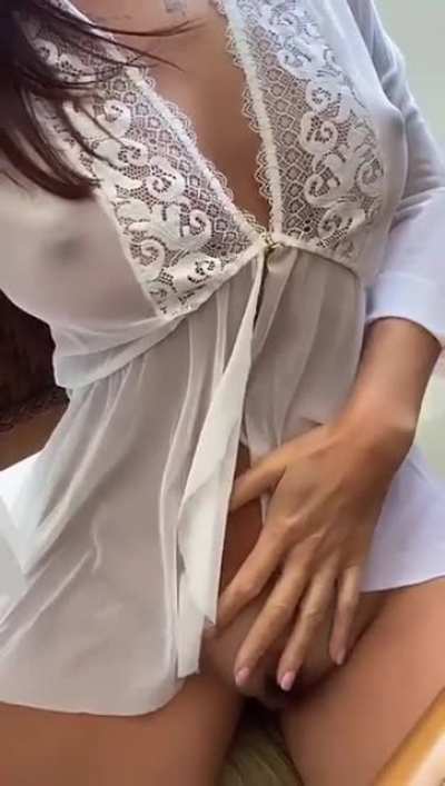 Nude woman very hot