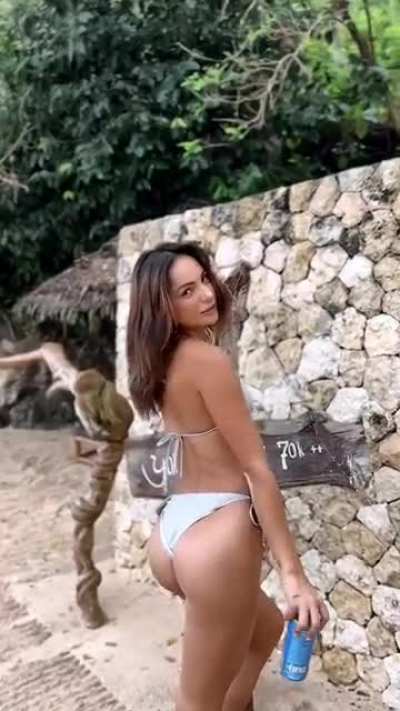 Kat Kristian [New]