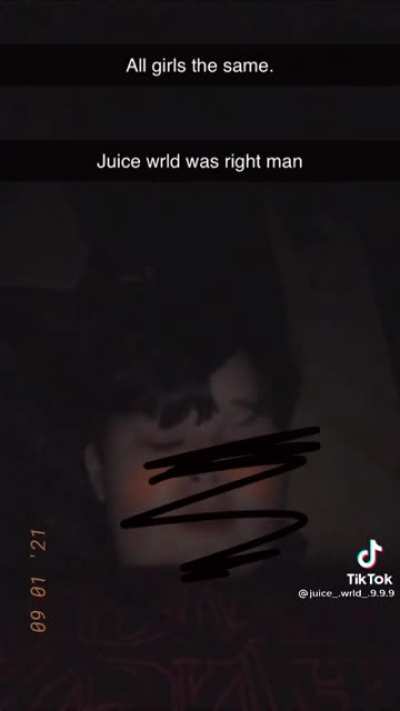 When she doesn&rsquo;t buy you a battle pass 😔