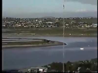 The way the camera man zooms, pans, zooms then keeps the diver in sight the entire time. PTCM